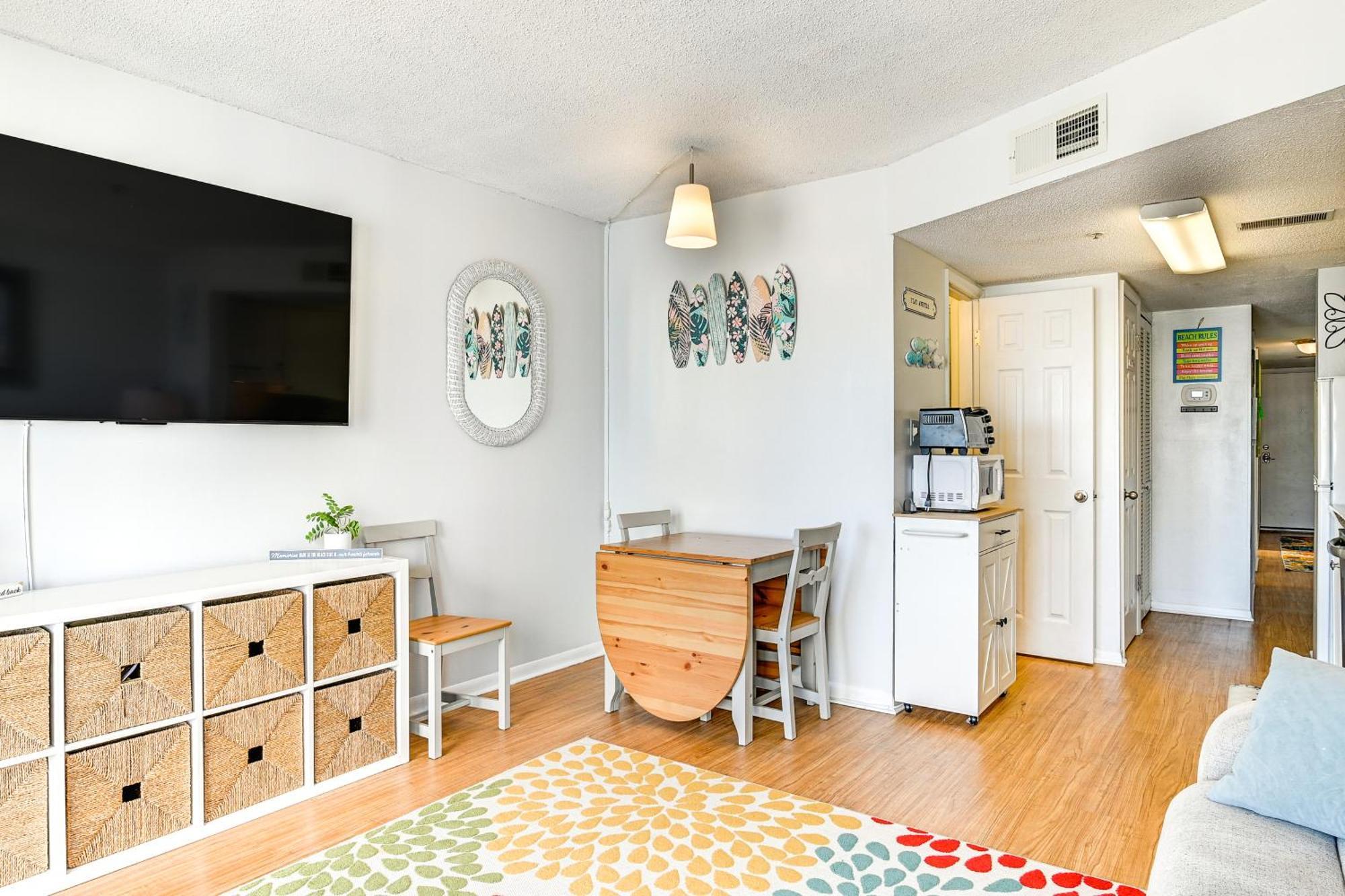 Cozy Beachfront Condo With Wifi, Views And Pool Access Myrtle Beach Exterior photo